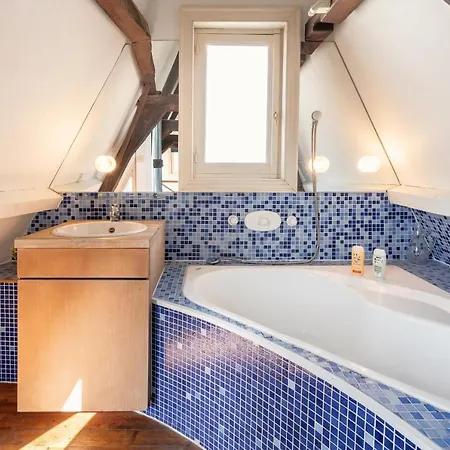 The Hendrik House In Old Town Antwerp