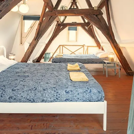 Apartment The Hendrik House In Old Town *